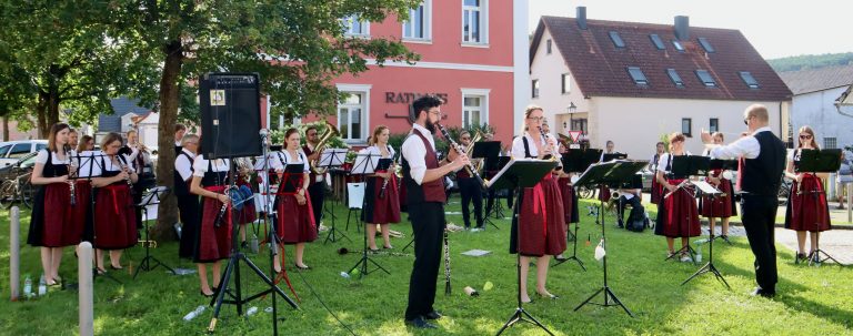 Rückblick: Musik auf dem Kirchplatz 07/2021